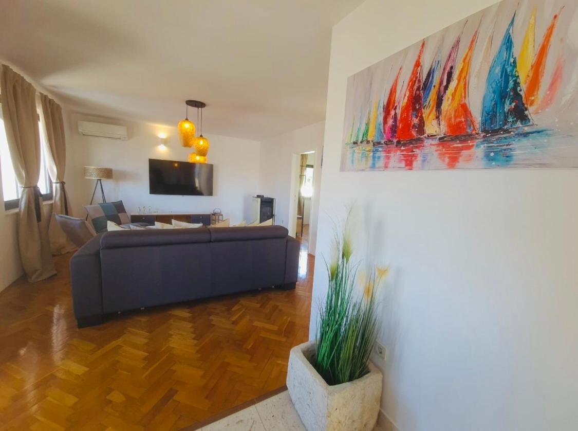 Apartments Mia Okrug Gornji Kültér fotó