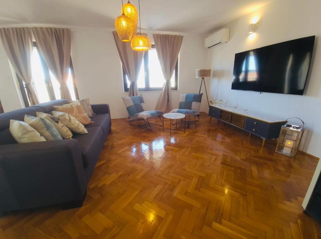 Apartments Mia Okrug Gornji Kültér fotó