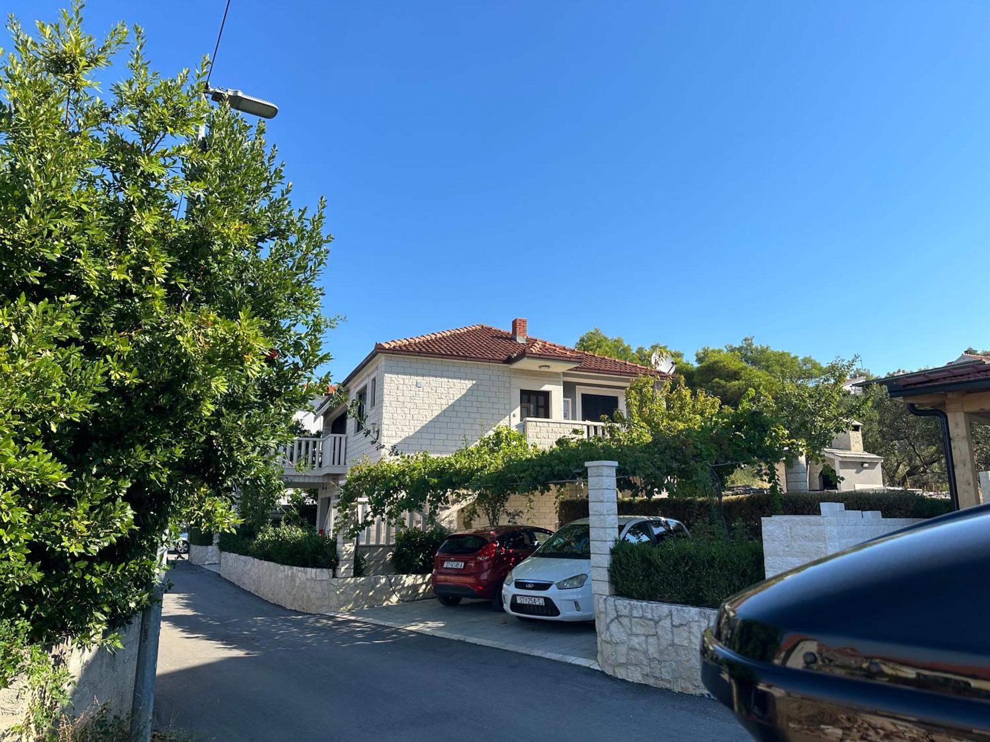 Apartments Mia Okrug Gornji Kültér fotó