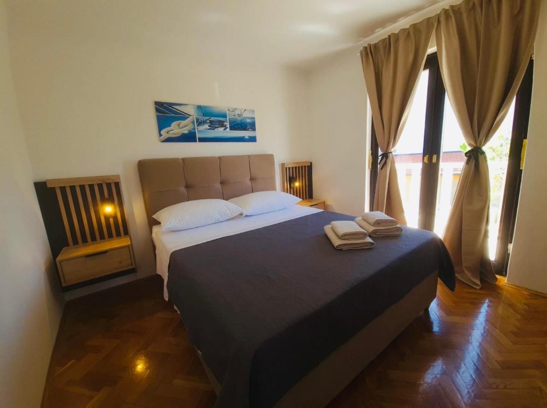 Apartments Mia Okrug Gornji Kültér fotó